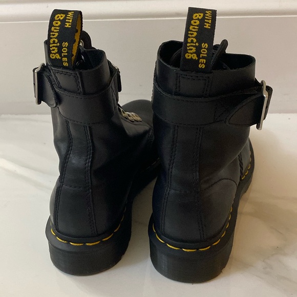 DR MARTENS 1460 PASCAL CHAIN LACE UP BOOTS Style #: R27266001 woman size 7⭐️⭐️ - Picture 9 of 17